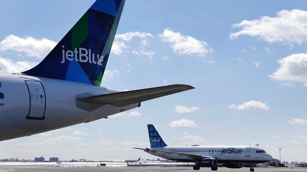 DOT fines JetBlue $2 million for chronic flight delays