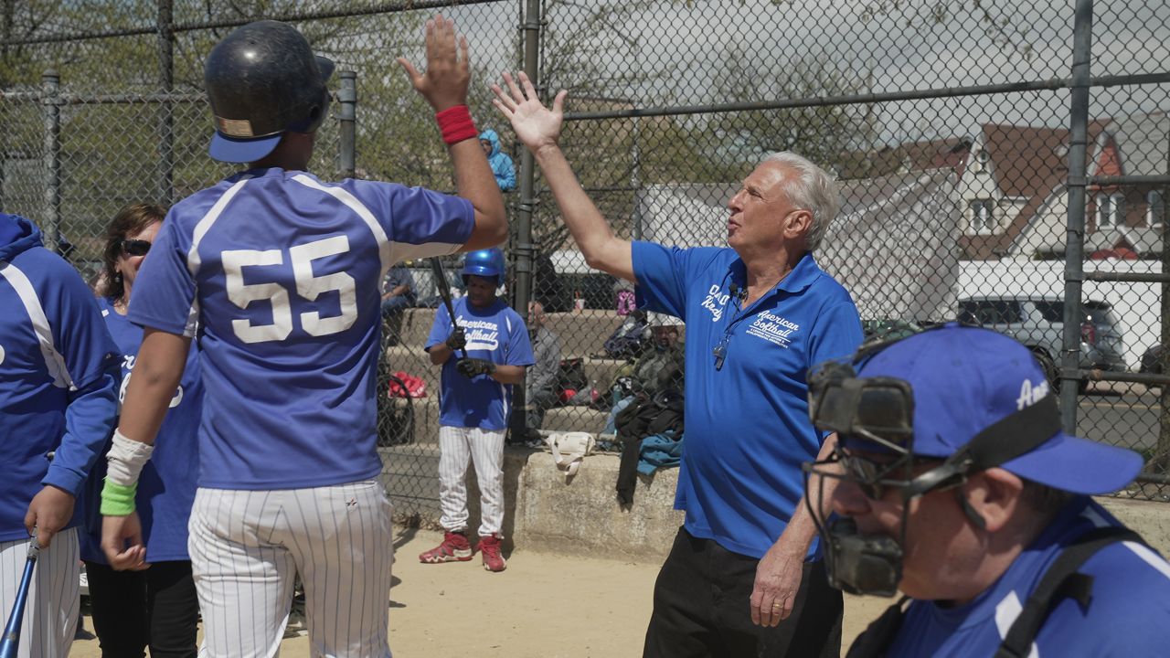 Randy Novick: Helping others swing for the fences
