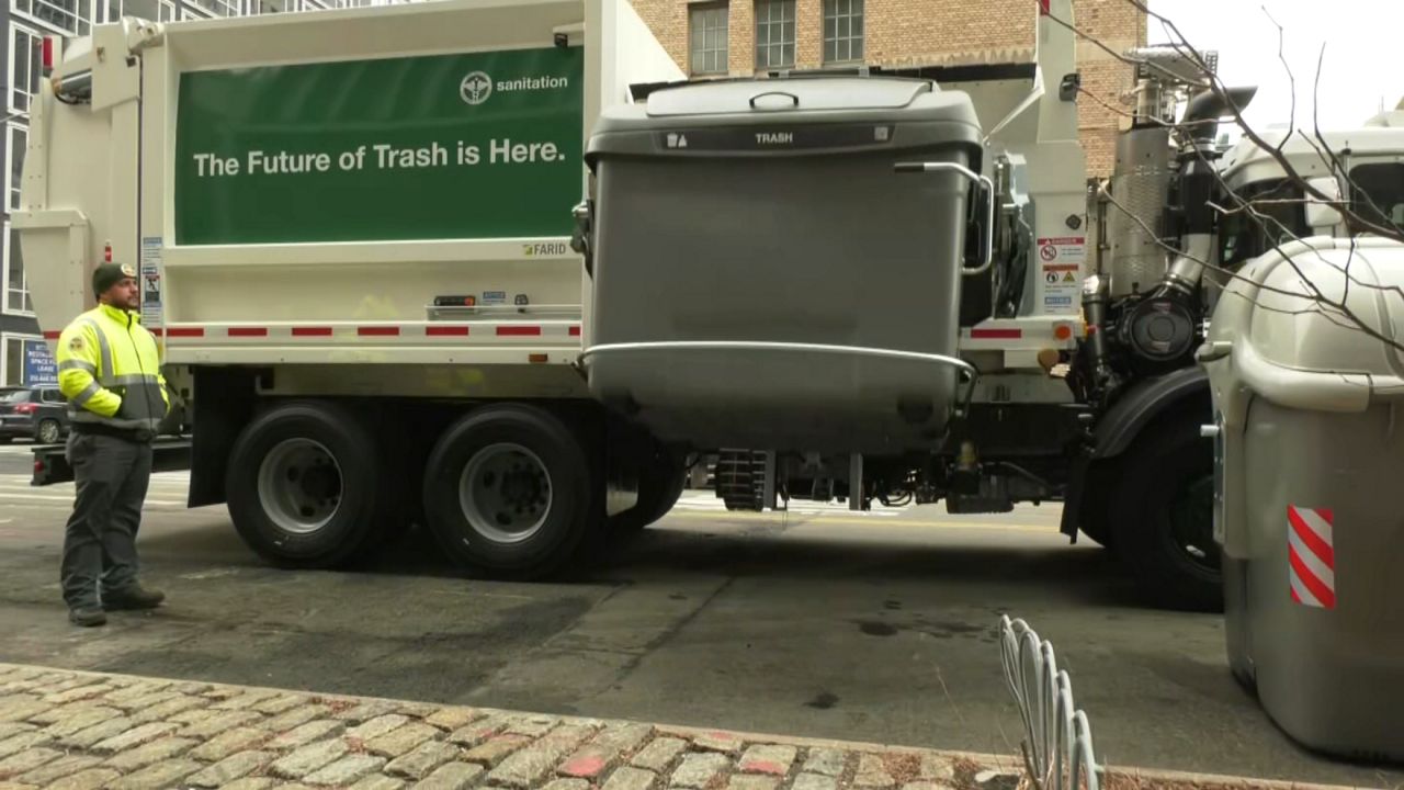 New York City Unveils Prototype of Groundbreaking Garbage Truck to Revolutionize Waste Collection
