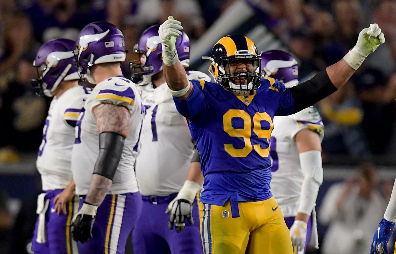 Defensive tackle Linval Joseph of the Minnesota Vikings celebrates