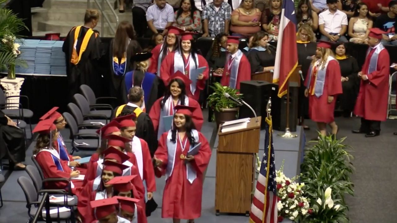 Dallas ISD High Schoolers Can Fast Track to Graduation