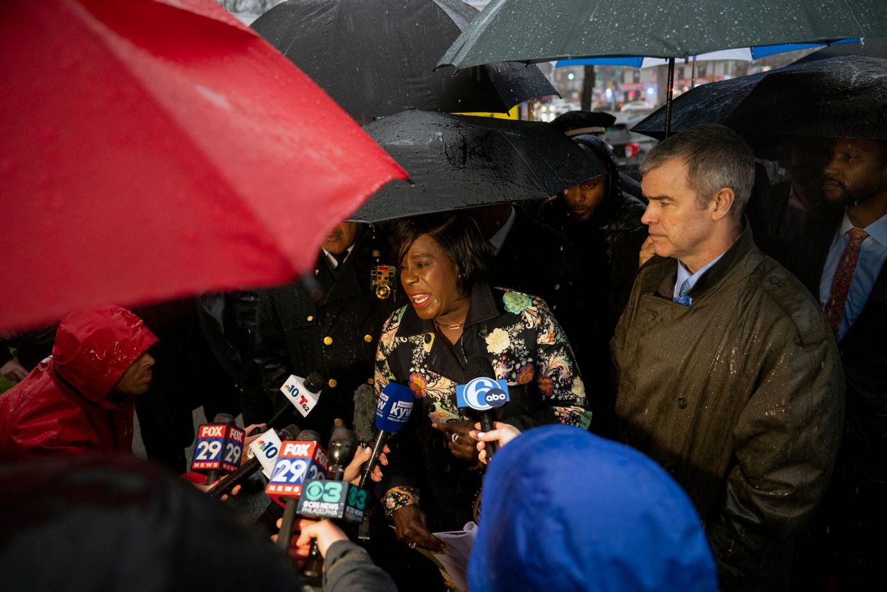 8 Teens Injured In Philadelphia Bus Shooting, 4th Gunfire Incident In ...