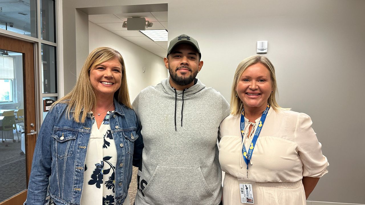 Free esl classes expand to covington gateway