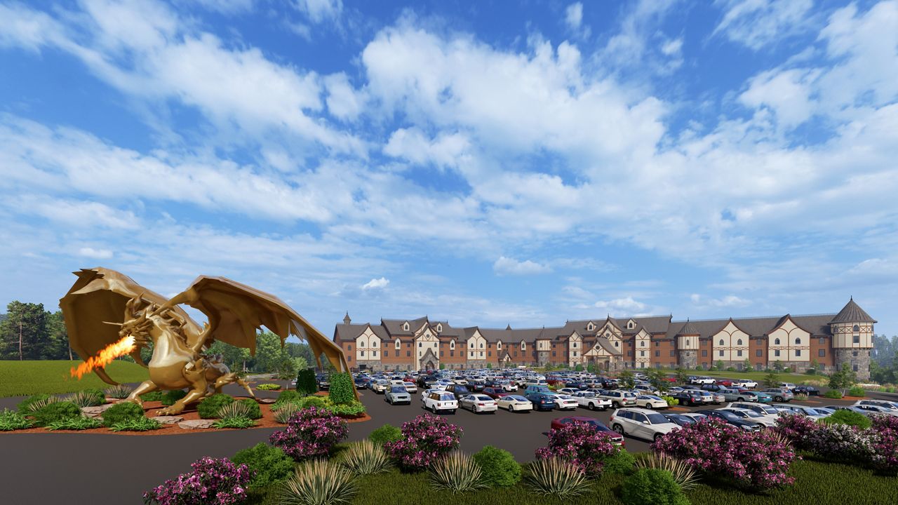 Dellshire Resort opens in Wisconsin Dells, with large fire-breathing dragon at the center