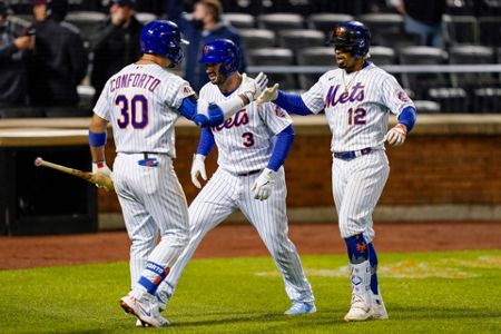 Francisco Lindor Lifts Mets To Win With Walk-Off Hit In Extra