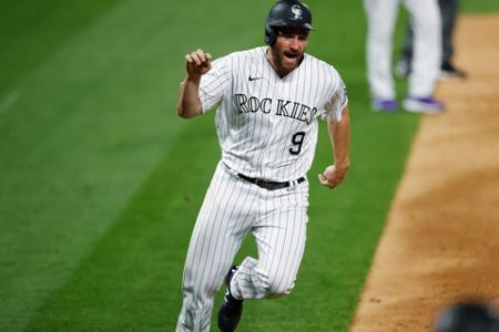 Blackmon raises batting average to .500, Rockies top Arizona