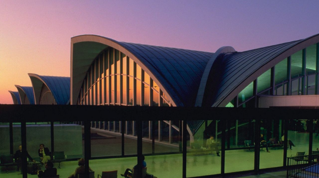 St. Louis Lambert Airport (Courtesy HOK)