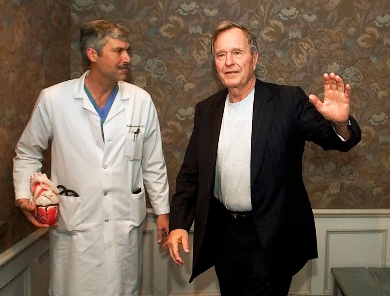 Friends say suspect in Bush's doctor's killing was a mystery