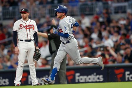 Josh Donaldson hints Braves didn't make him a competitive offer in