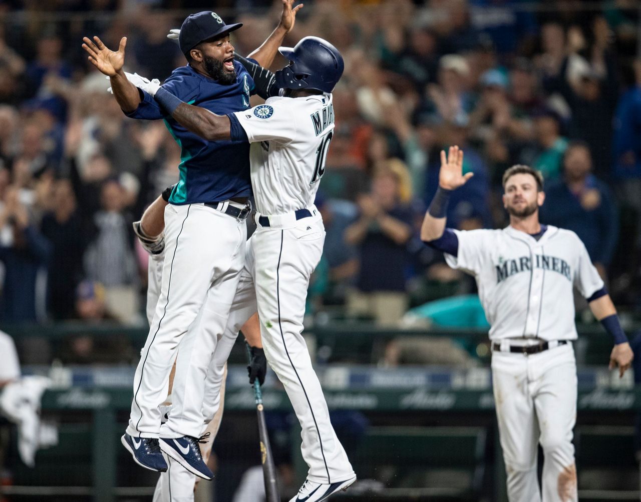 Balkoff Mariners beat Dodgers 54 on Floro's flinch
