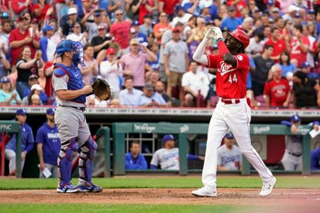 LOS ANGELES, CA - JULY 29: Los Angeles Dodgers outfielder James Outman (33)  at bat during the MLB game between the Cincinnati Reds and the Los Angeles  Dodgers on July 29, 2023