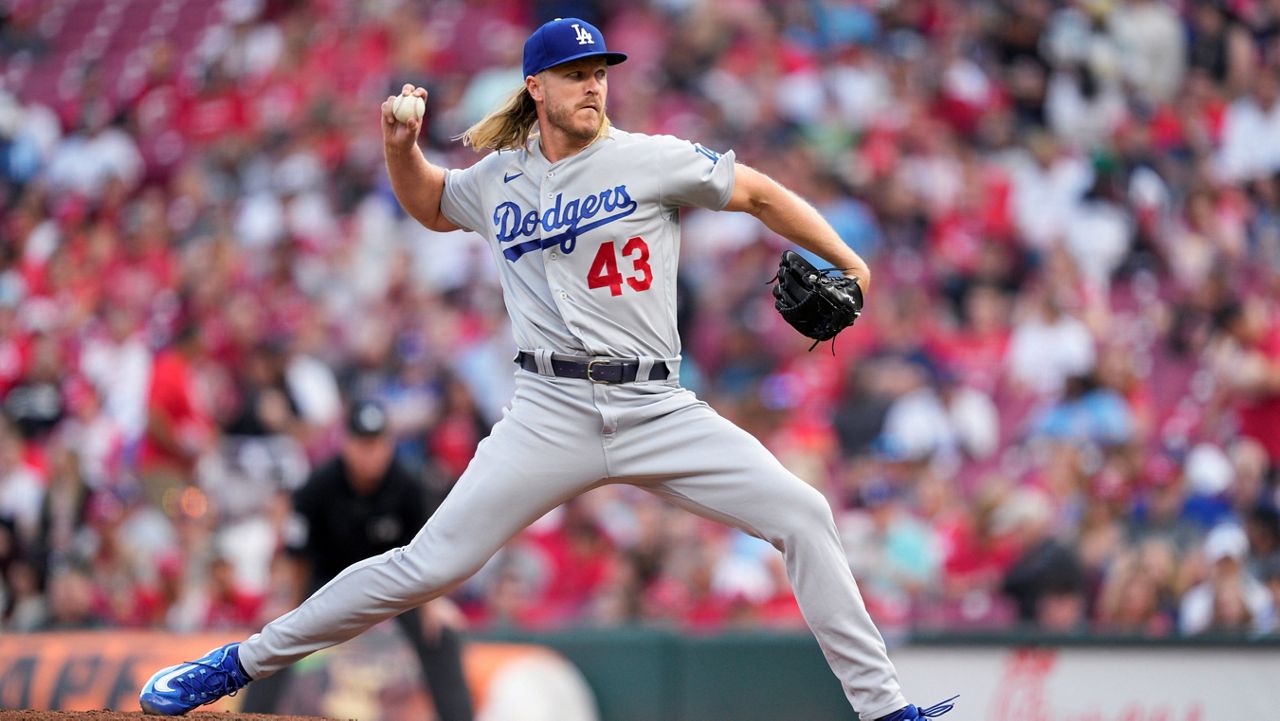 Dodgers' Clayton Kershaw lifted after seven perfect innings - Los