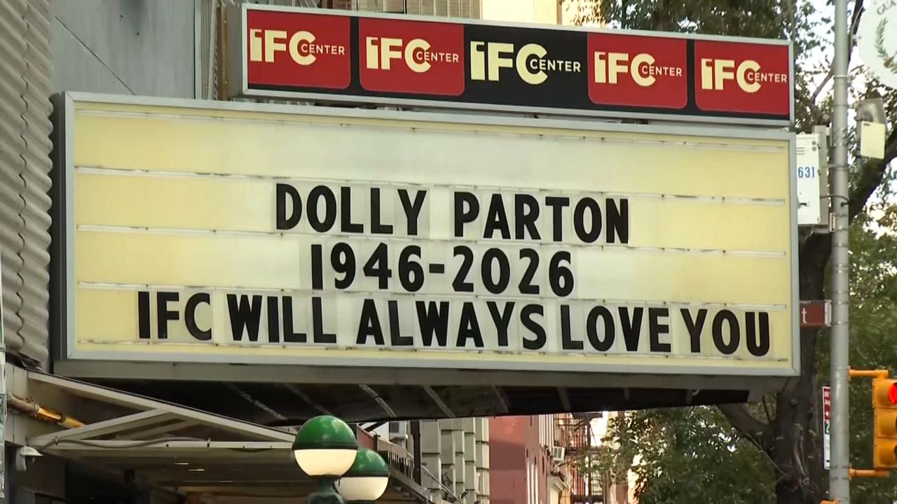 New Yorkers remember Dolly Parton