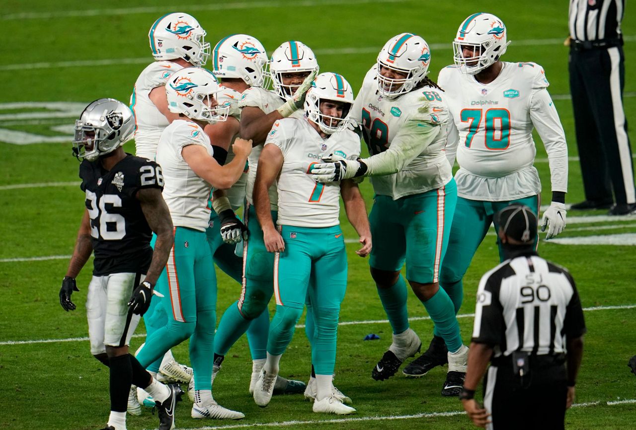 How Jason Sanders Became One Of The NFL's Best Kickers - Miami Dolphins