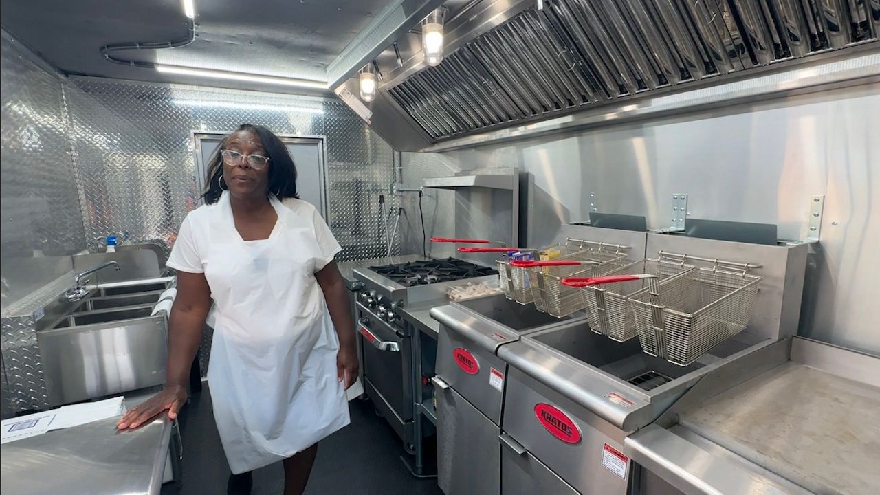 New food truck revives Feed the Hungry Project in Middletown