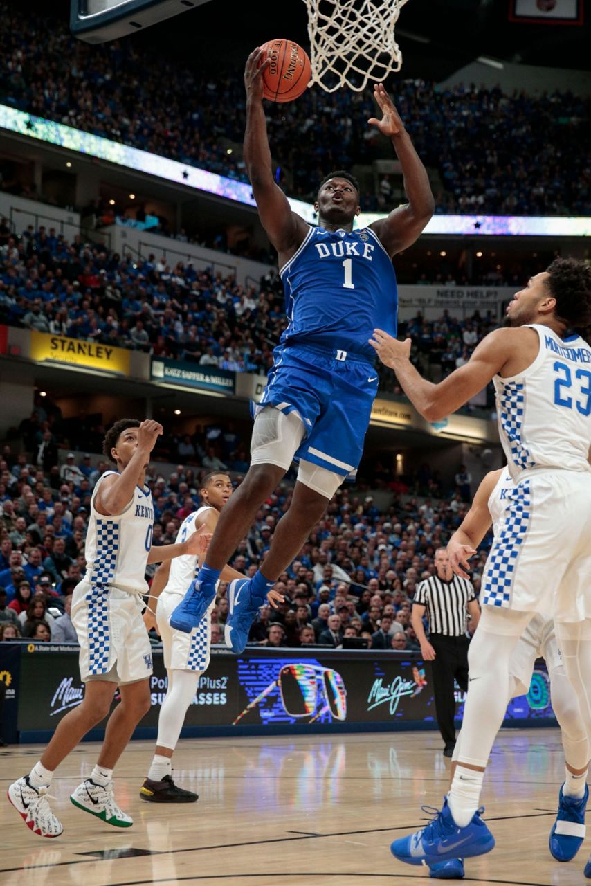 Fantastic freshmen help No. 4 Duke blow out No. 2 Kentucky