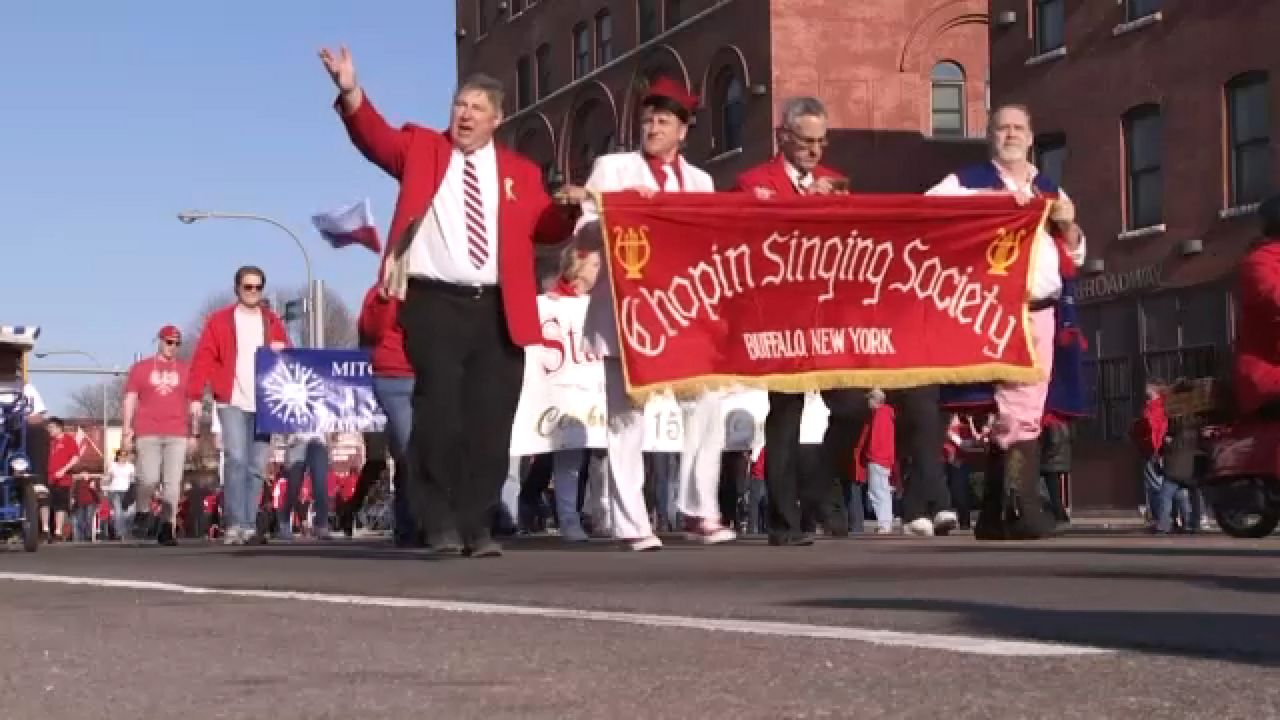 People taking part in the Dyngus Day Parade (Spectrum News 1)