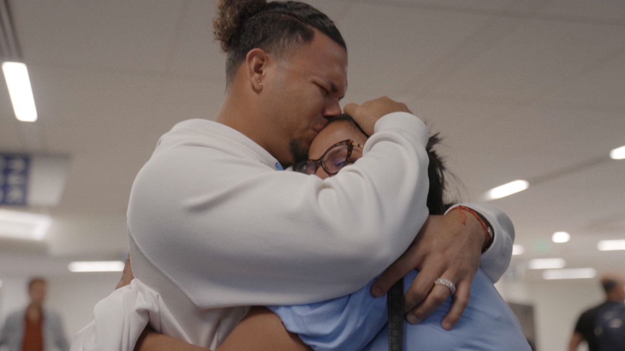 Los Angeles Dodgers on X: Brusdar and his mom reunited at last