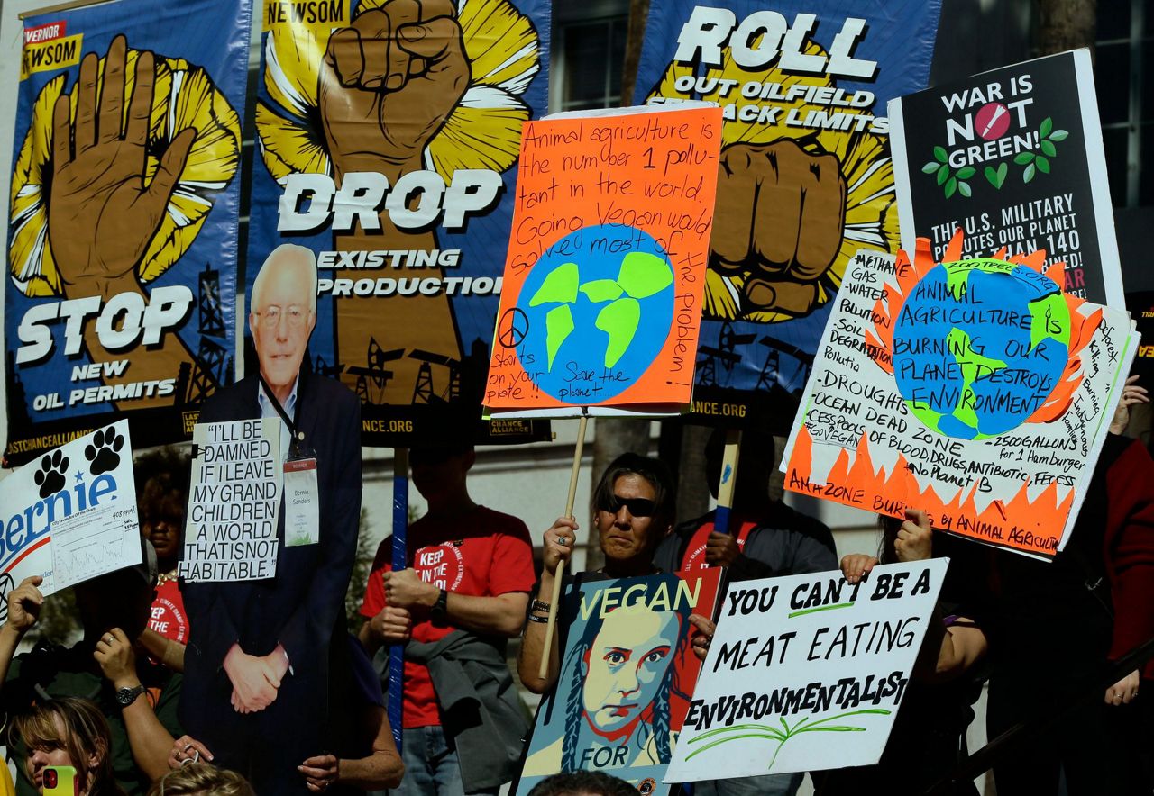 From LA to Oslo, 12 cities pledge to divest from fossil fuel