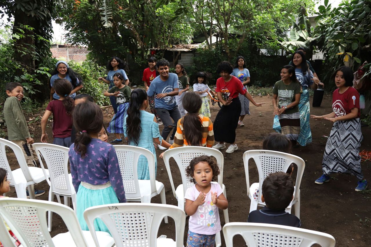 Pastors Find A Role Ministering To Young Men Swept Up In El Salvadors Crackdown On Gangs 