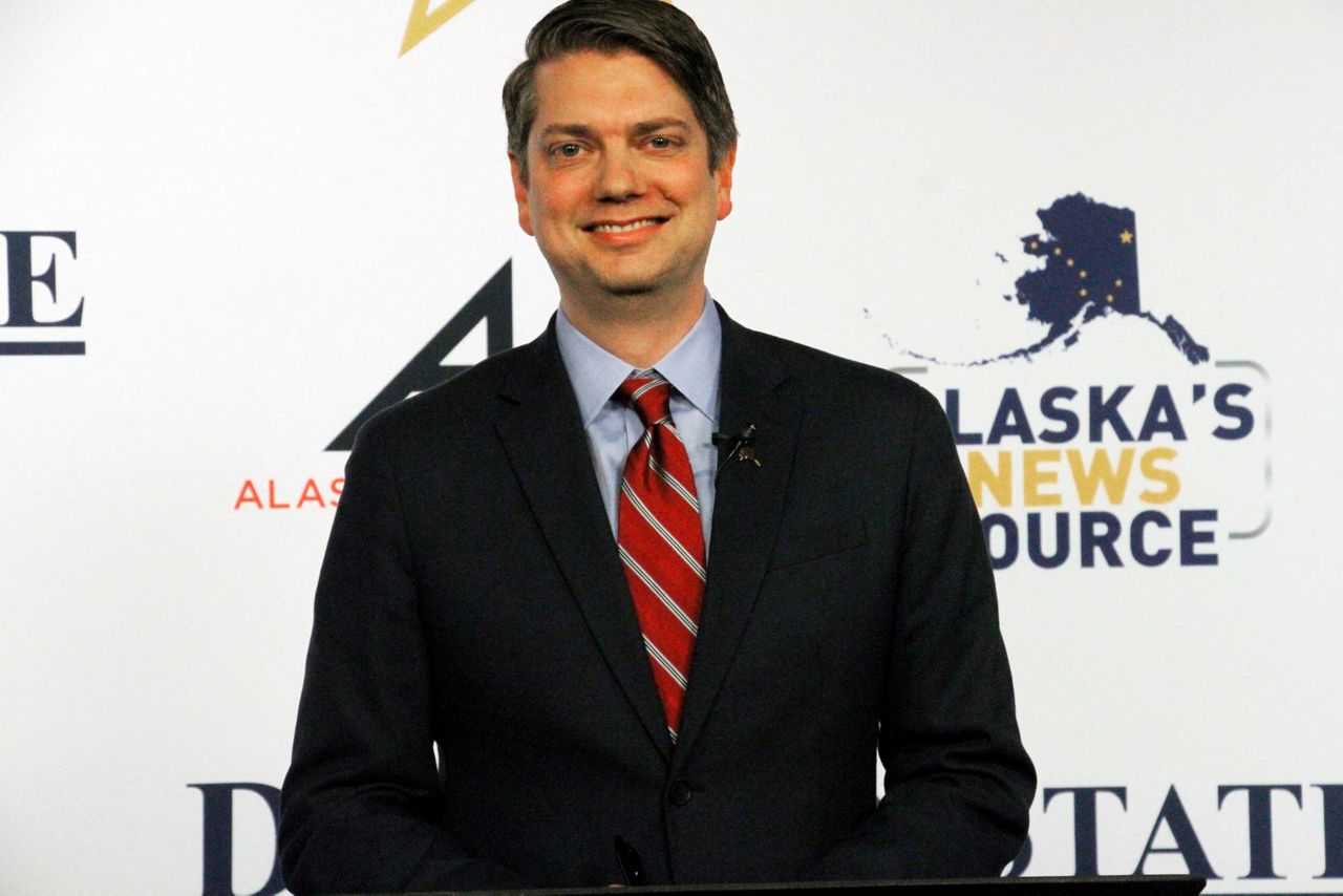 Peltola faces Palin, Begich, Bye in Alaska House debate