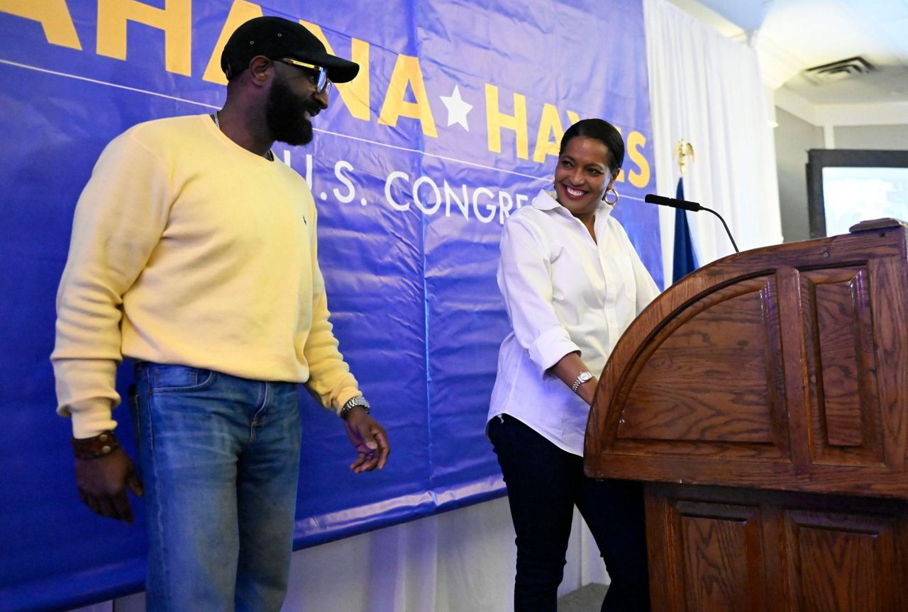 Connecticut’s Hayes wins 3rd term in US House, defeats Logan