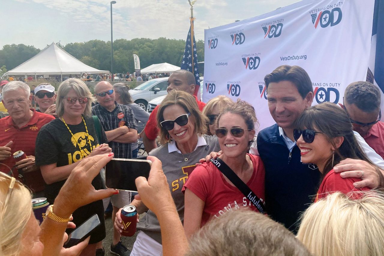 Trump, DeSantis and other 2024 GOP prospects vie for attention at Iowa