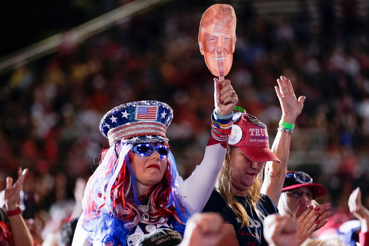 Trump will try to upstage the GOP debate with a rally targeting South ...