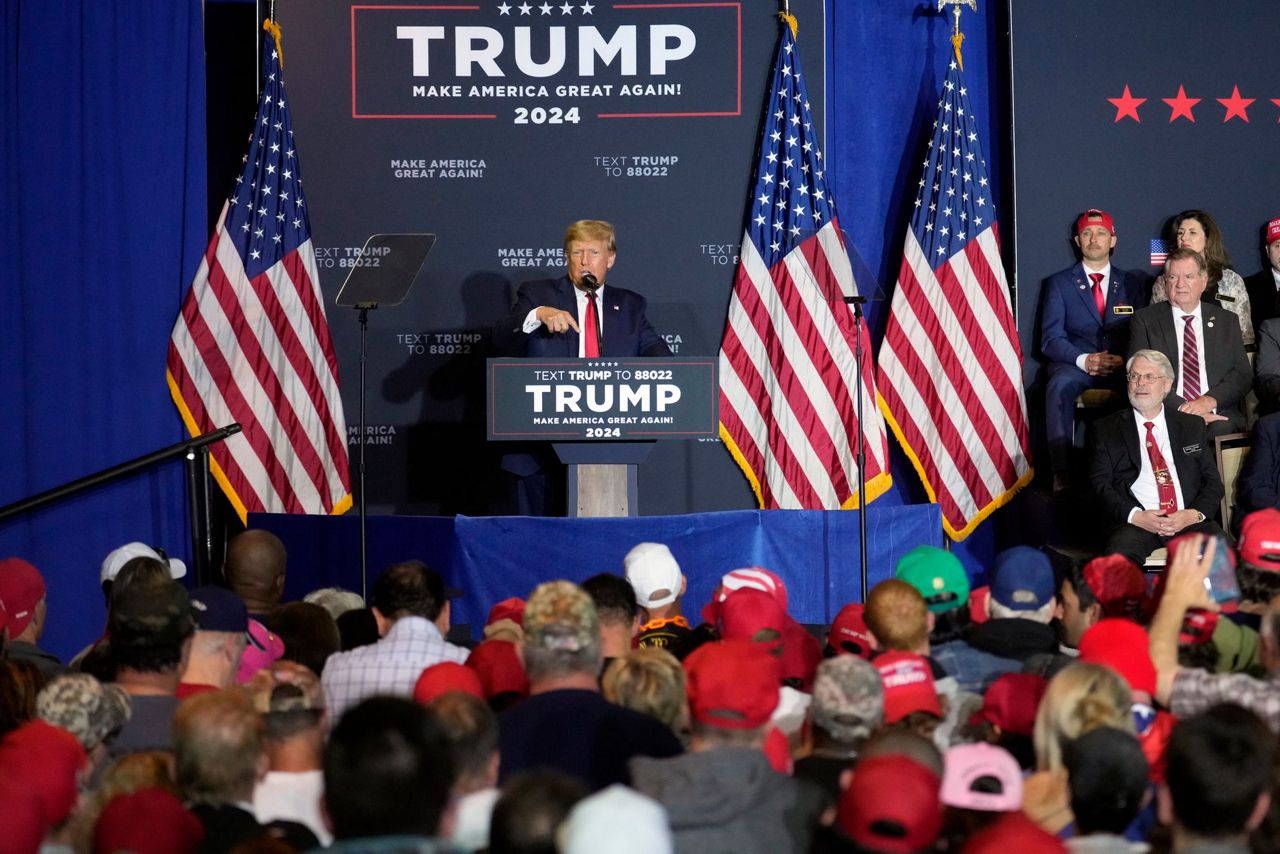 Trump assails Biden in New Hampshire: a 2024 rematch?