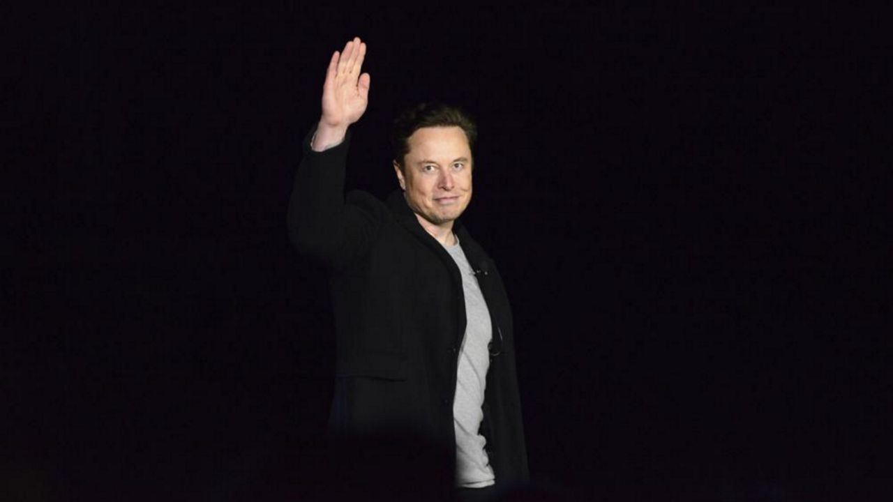 Musk meets pope, uses Twitter to announce the audience