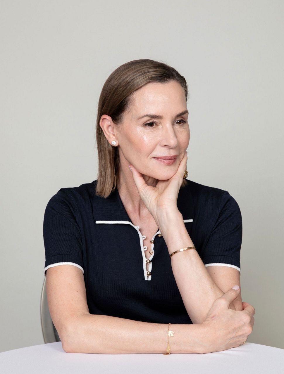 Embeth Davidtz drew on her childhood in Africa to adapt Alexandra ...
