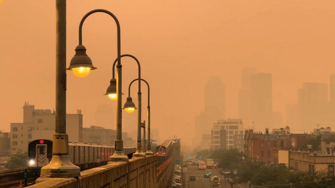 New Yorkers Express Concerns About Lack of Notification Regarding Polluted Air Event