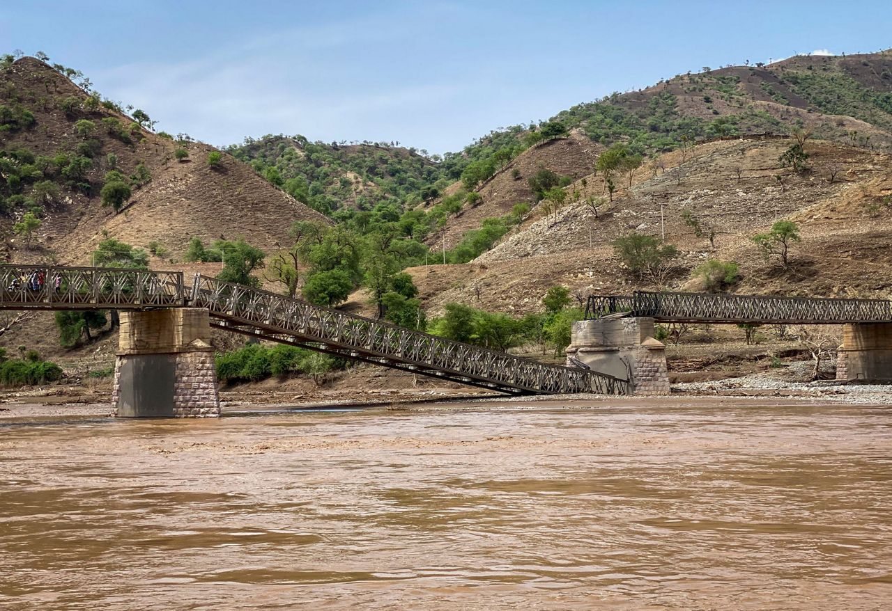 Ethiopia denies it's trying to 'suffocate' Tigray region