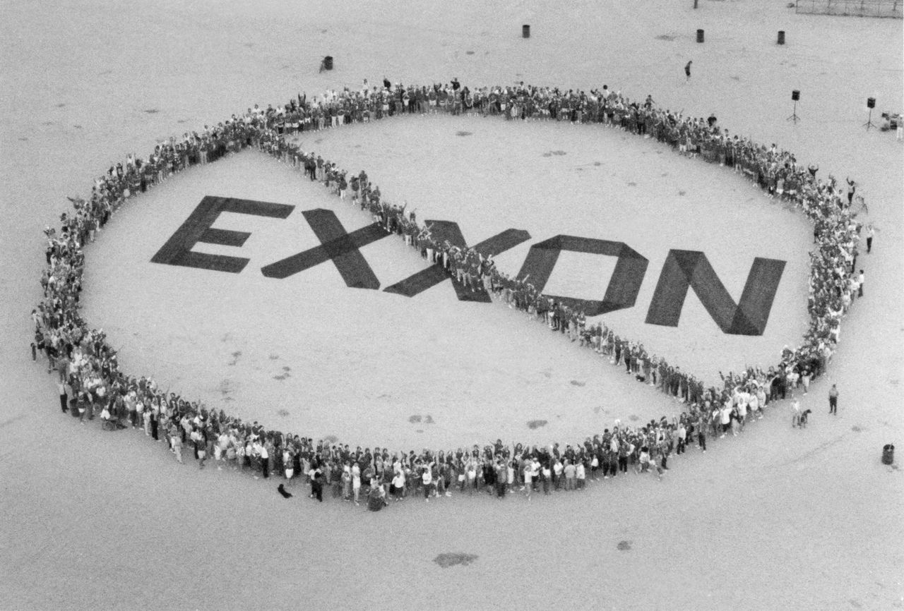 AP PHOTOS: Remembering the Exxon Valdez oil spill
