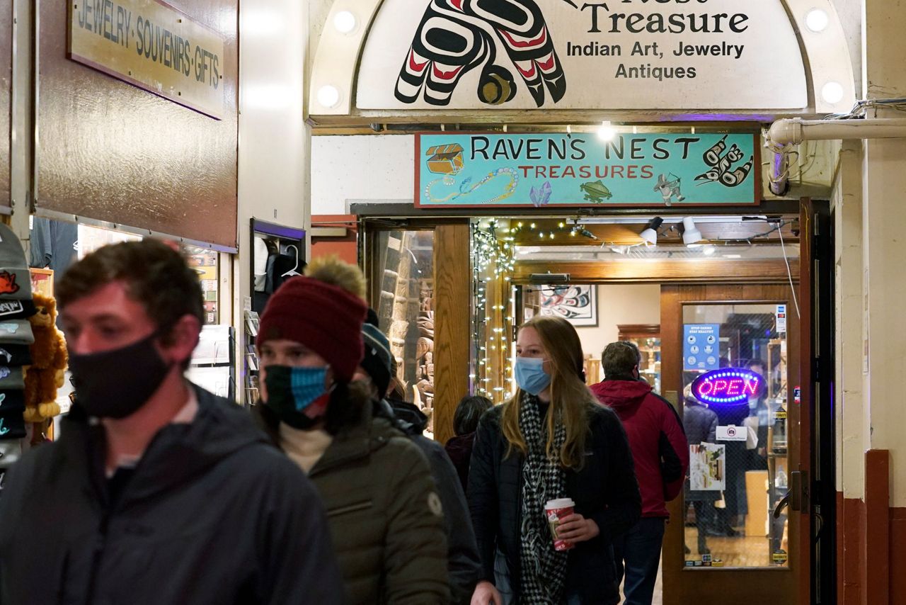 2 artists charged with faking Native American heritage