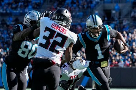 Ryan, Falcons stay hot on the road, beat Panthers 29-21