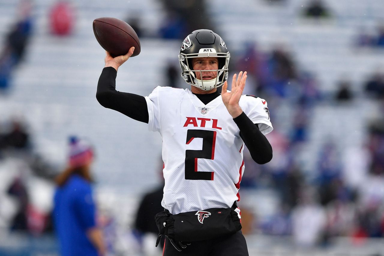 Former Falcons QB Matt Ryan brings twin sons along for training camp visit