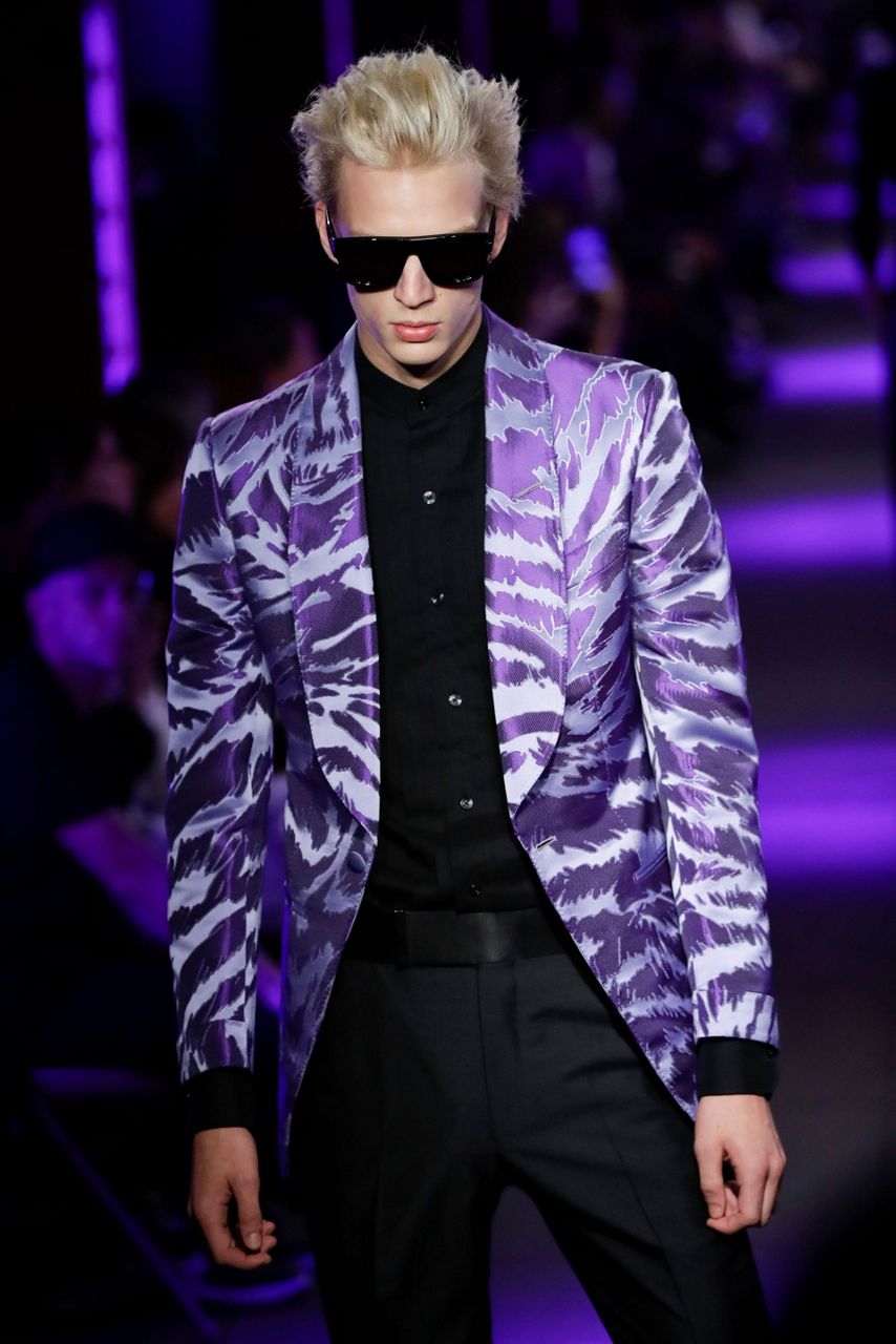 Tom Ford entices fashion crowd into an old subway station