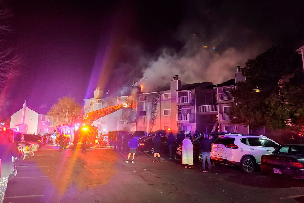 Child dies after apartment building fire in suburban Denver