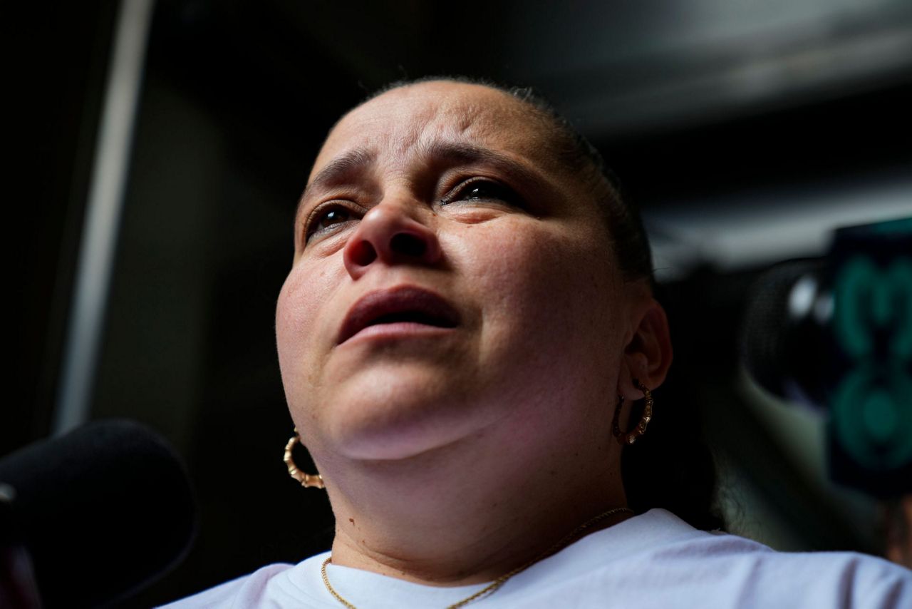 Judge reinstates murder charge against Philadelphia police officer in ...