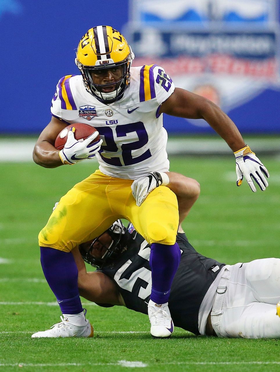 No. 11 LSU knocks off No. 7 UCF 4032 in Fiesta Bowl