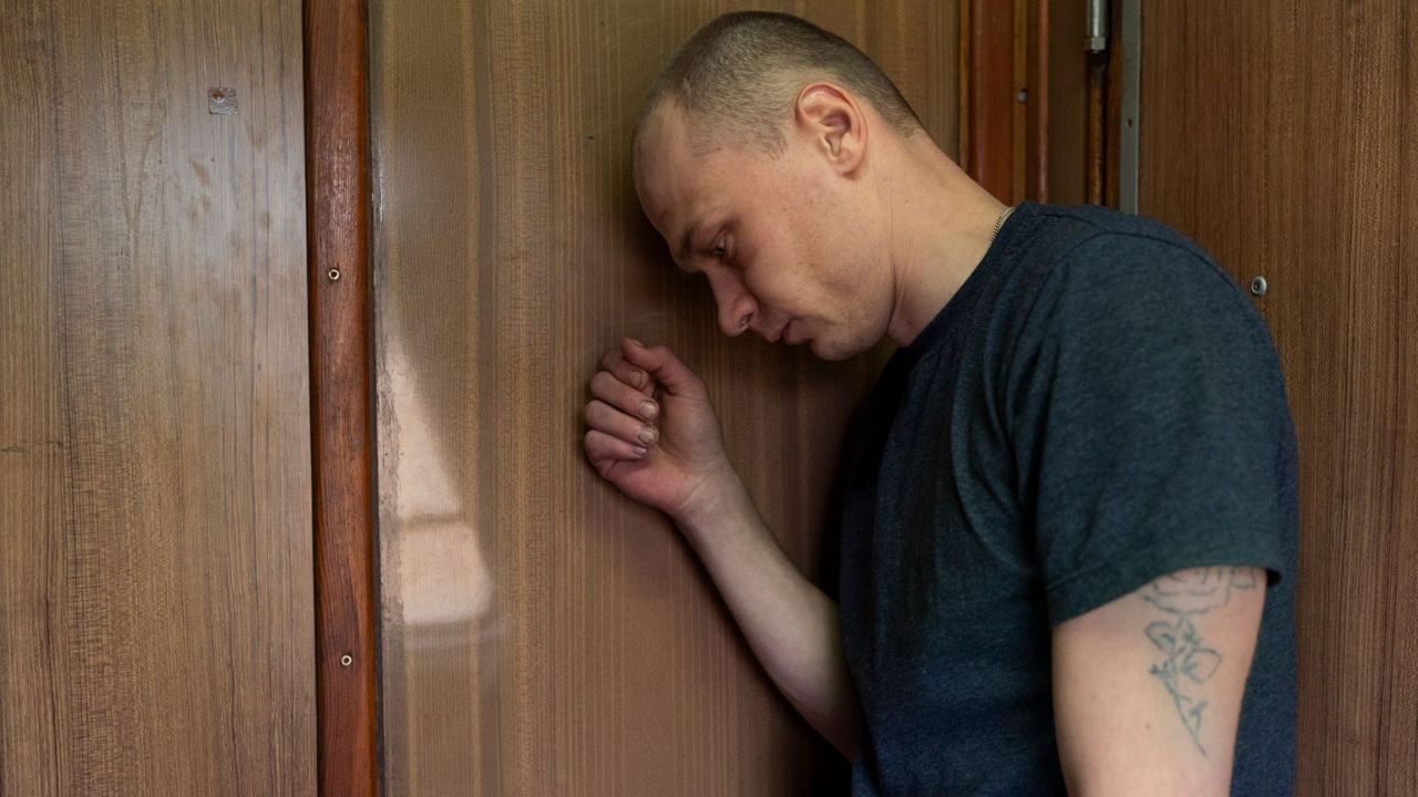 Review: Strangers on a train in 'Compartment No. 6'