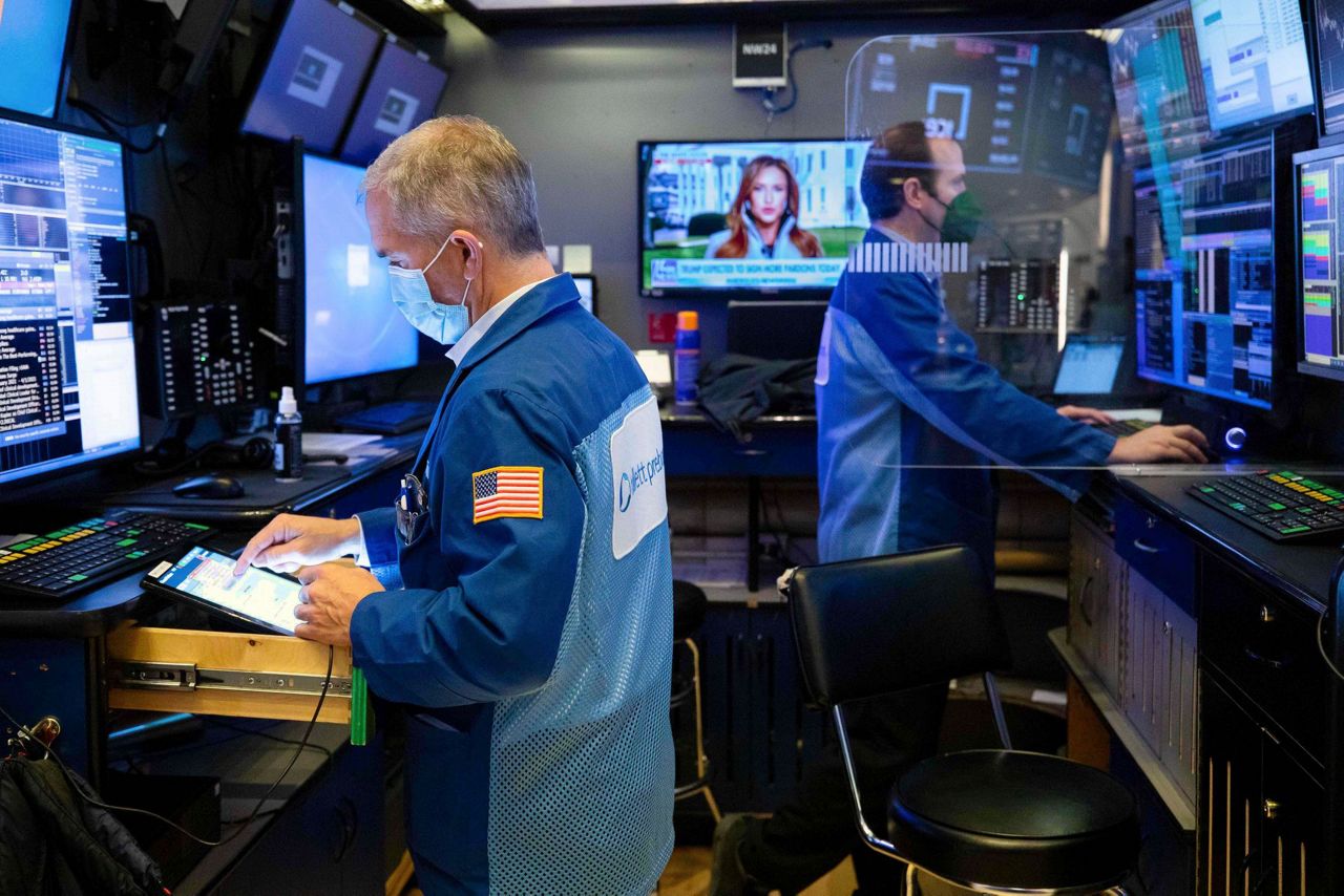 Asian shares mostly higher as Biden inauguration approaches - Bay News 9