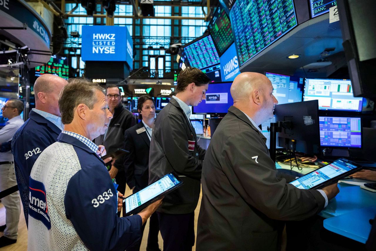 Asian shares' rise broadly cheered by US earnings, rally