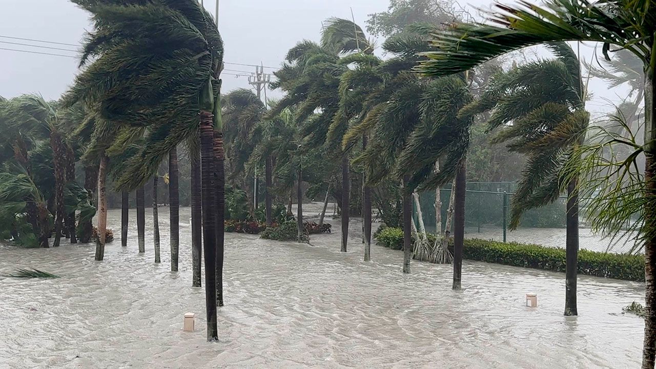 Floodwaters are seen on Sanibel Island, Fla., during Hurricane Ian in September 2022. (Chuck Larsen/SantivaChronicle.com via AP)