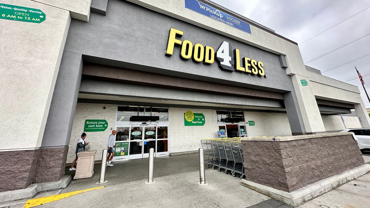 Food 4 Less in Hawthorne, California. (Spectrum News/Joseph Pimentel)