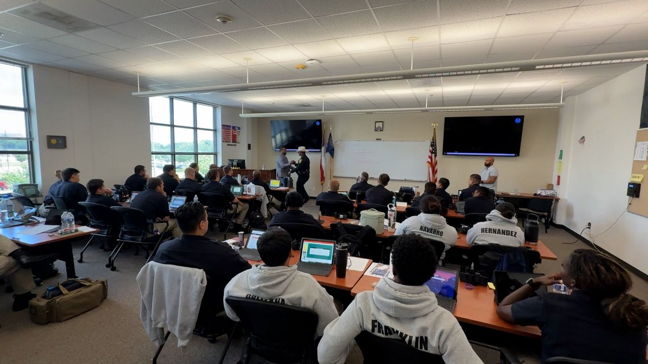 Texas law enforcement agencies continue focus on crisis intervention for mental health calls