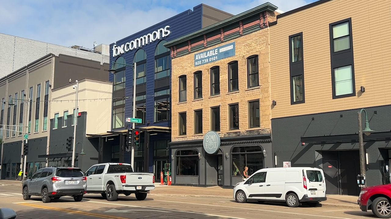 Lawrence University opens new housing in downtown Appleton