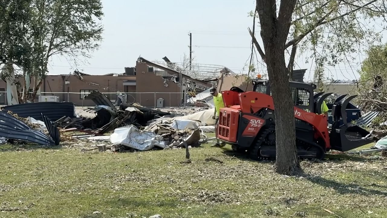 Clean up efforts in Fox Crossing continue