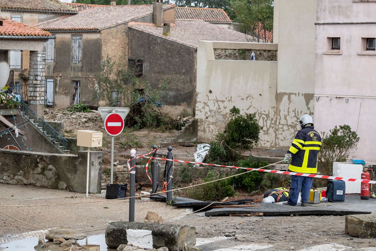 Floods kill at least 5 people in southwest France